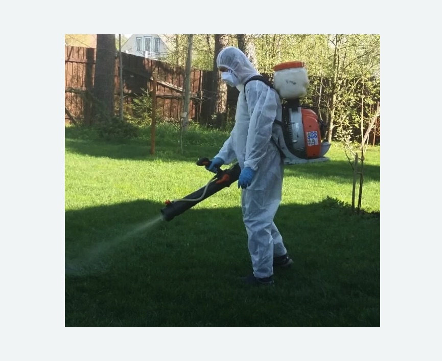 Обработка территории от клещей в Шлиссельбурге